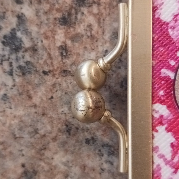 Coach Marble Pink and White Clutch Change Purse - Picture 3 of 6